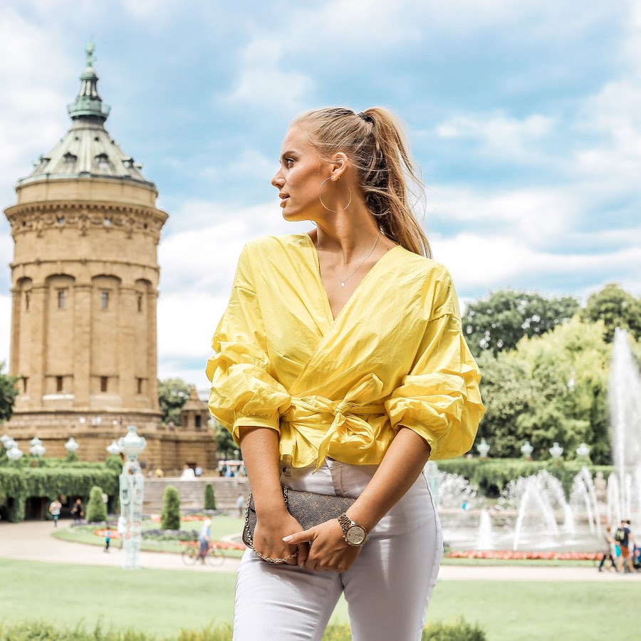 Leonie Huhn - Event Assistant
